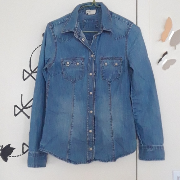 H&M Tops - Denim shirt VGUC size 34